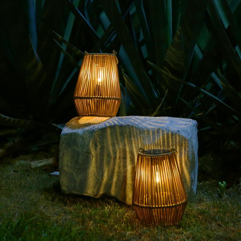 Handwoven Rattan Solar Lantern, Special Design Outdoor Solar Garden Lights, Waterproof Solar Lights Suitable for Patio, Yard, Porch, Pathway, Decorative Lighting